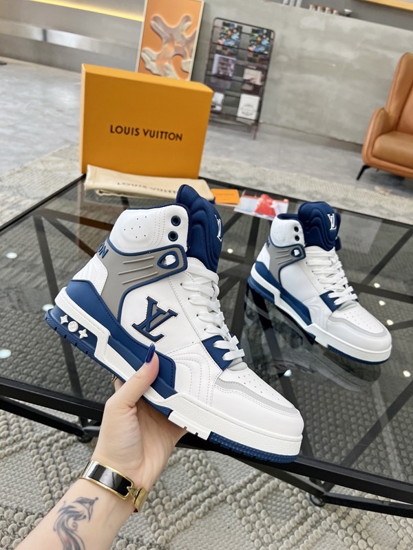 ルイヴィトン靴背面デザイン